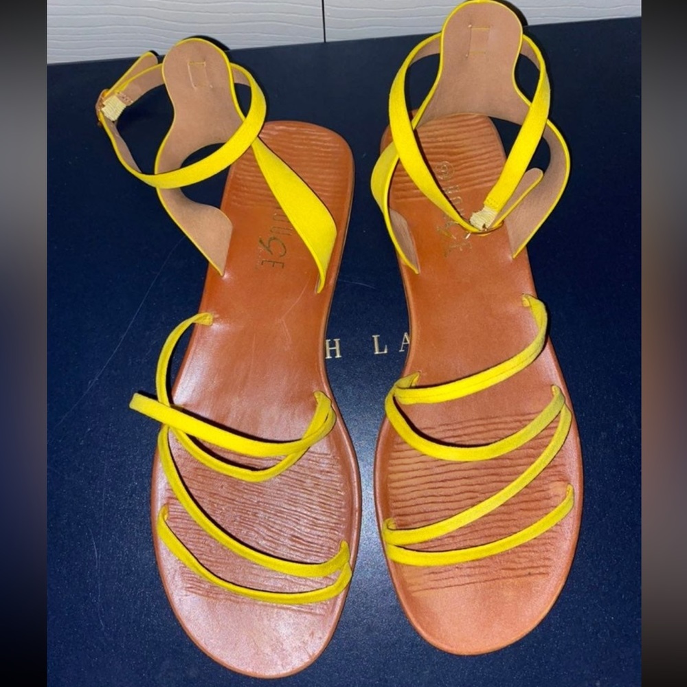 sandals